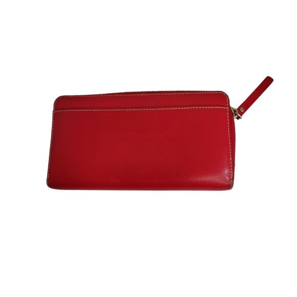 Kate Spade New York Red Leather Zip Around Wallet With Gold Logo Plate - Picture 2 of 5